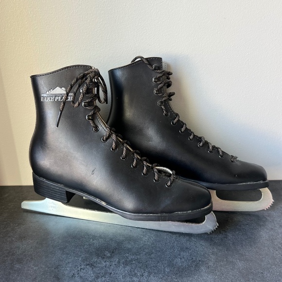 Lake Placid Black Leather Ice Skates – Women’s Size 8 – Classic Figure Style - Picture 1 of 8